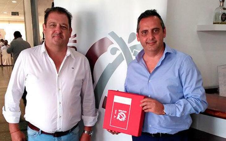 La bandera Qualitur certifica la calidad y excelencia de las playas de Benidorm