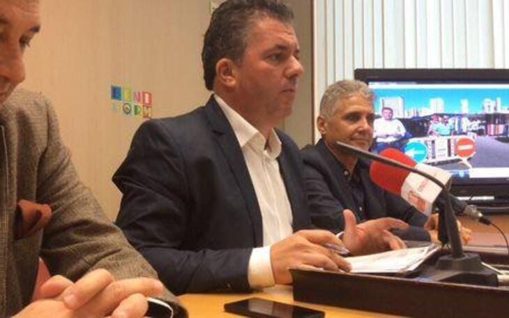 C’s denuncia que el Ayuntamiento ha eximido al mercadillo pueblo de pagar tasas de ocupación y basura durante 30 años   