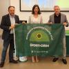 Benidorm recibe la ‘Bandera Verde’ como municipio de la Comunitat que más vidrio recicló durante el verano 