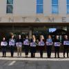 Benidorm guarda un minuto de silencio para condenar el último crimen por violencia de género cometido en Torrejón de Ardoz (Madrid)